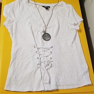 SALE 5/$20🎉 Project Runway White Top NWOT